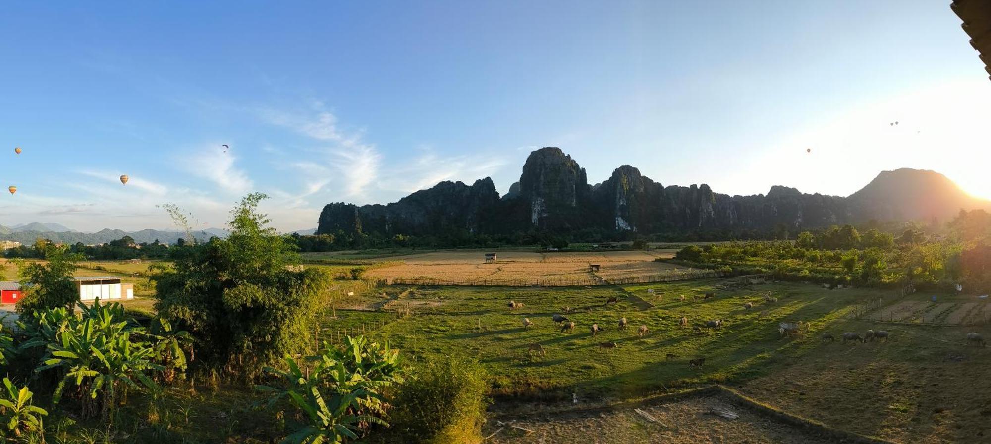 Dd Guesthouse Vang Vieng Exterior photo